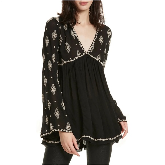 Free People V Neck Embroidered Long Sleeve Tunic Mini Dress Black cream … - Picture 3 of 11